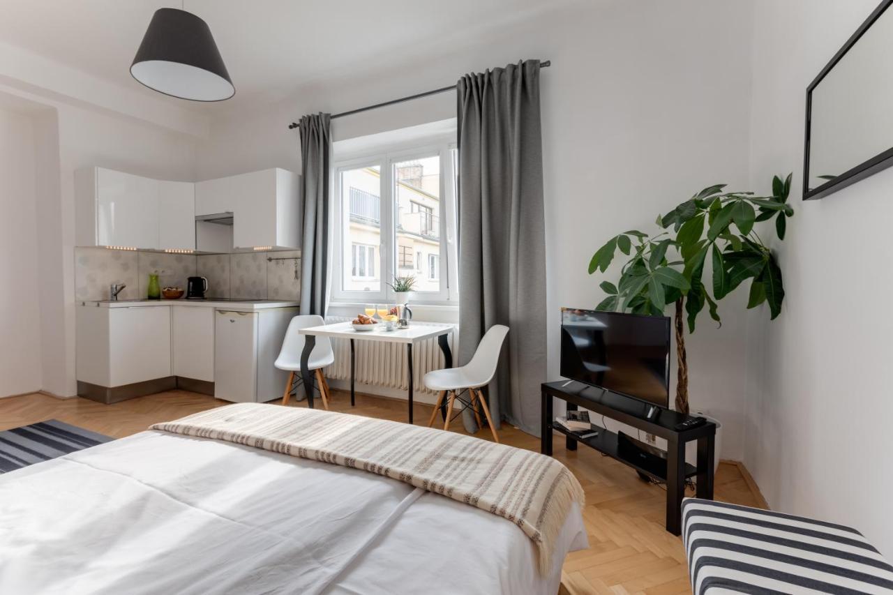 Jt's Biskupcova Str. Apartament *
